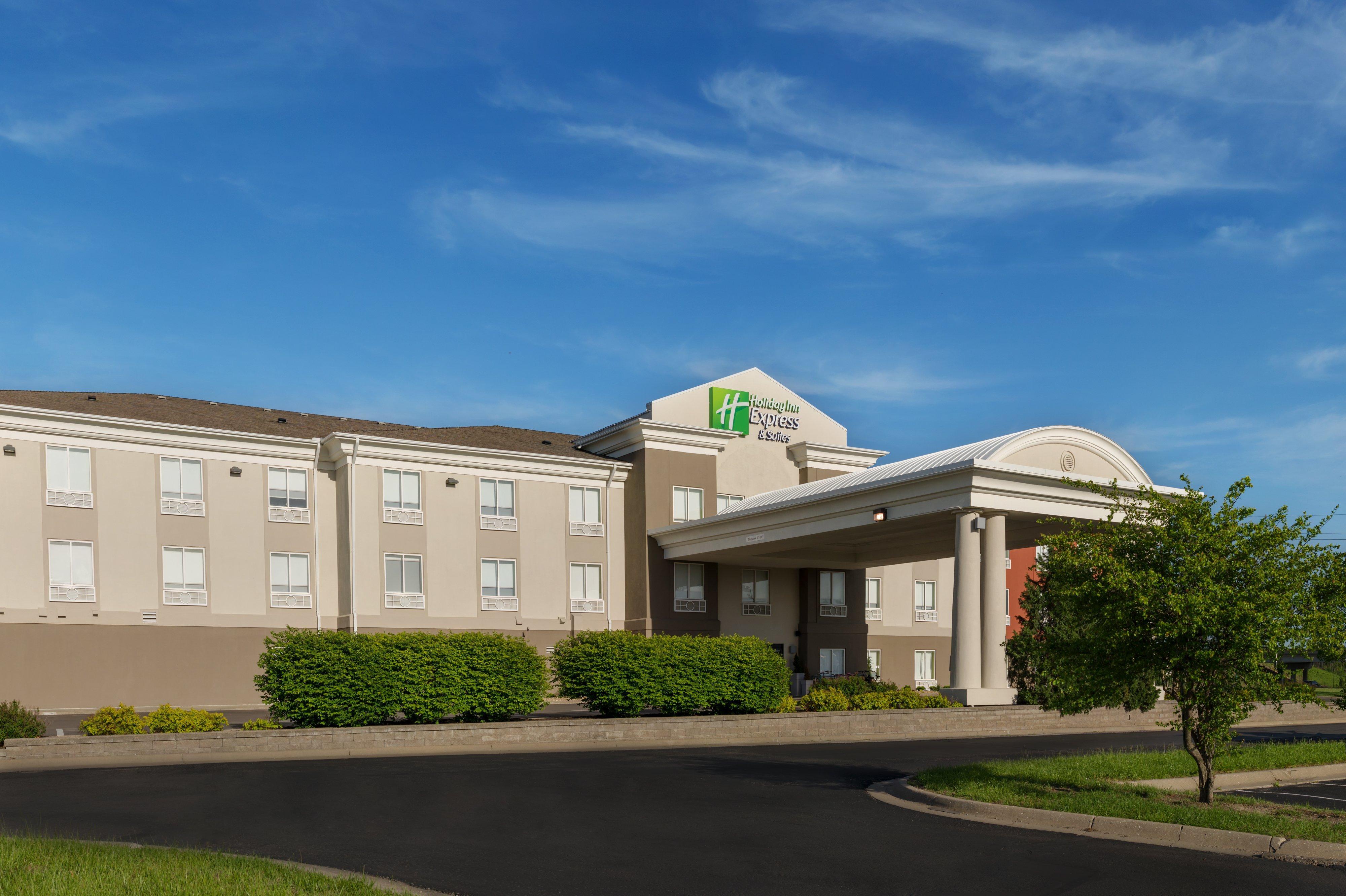 Holiday Inn Express Lawrence By Ihg Buitenkant foto