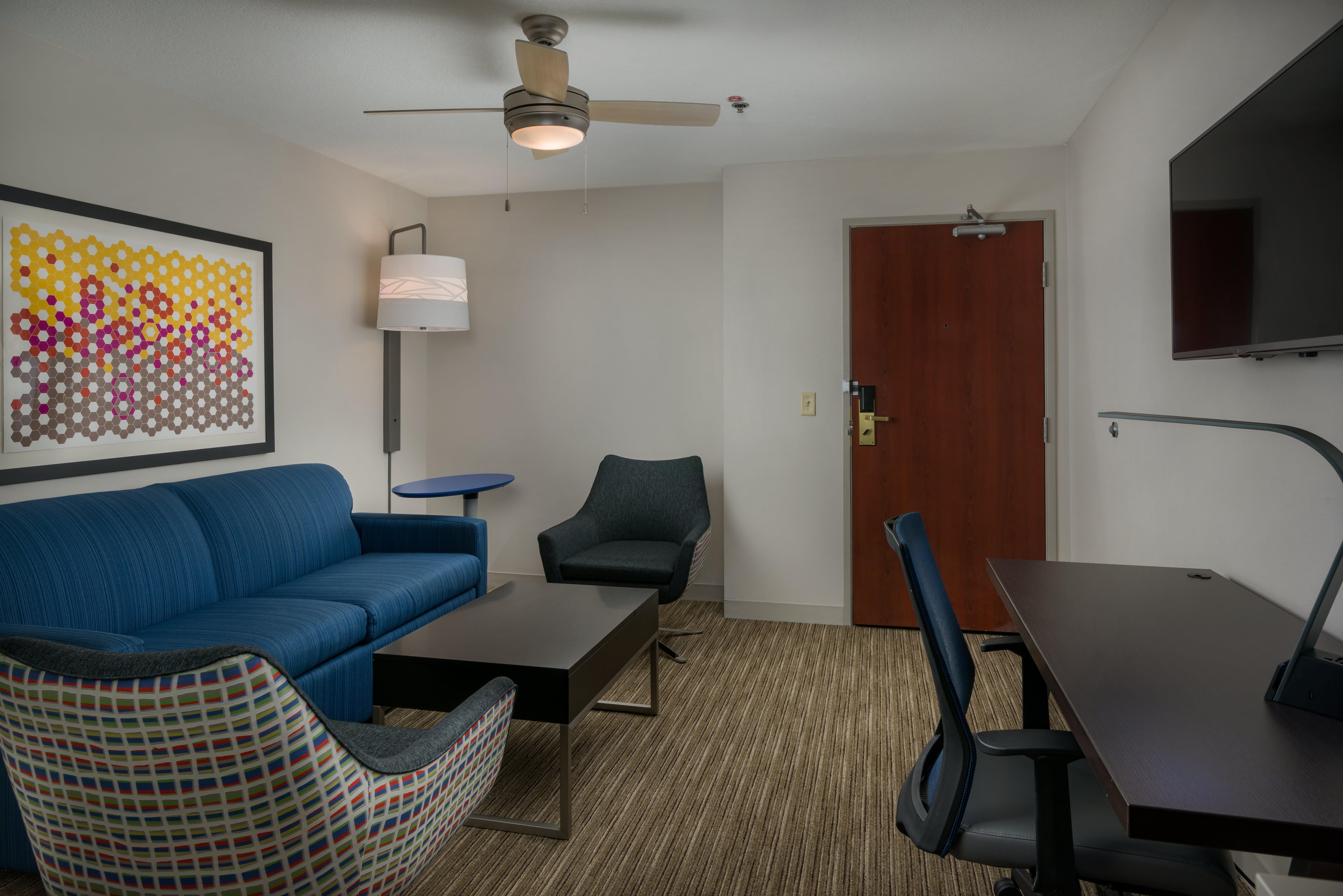 Holiday Inn Express Lawrence By Ihg Buitenkant foto